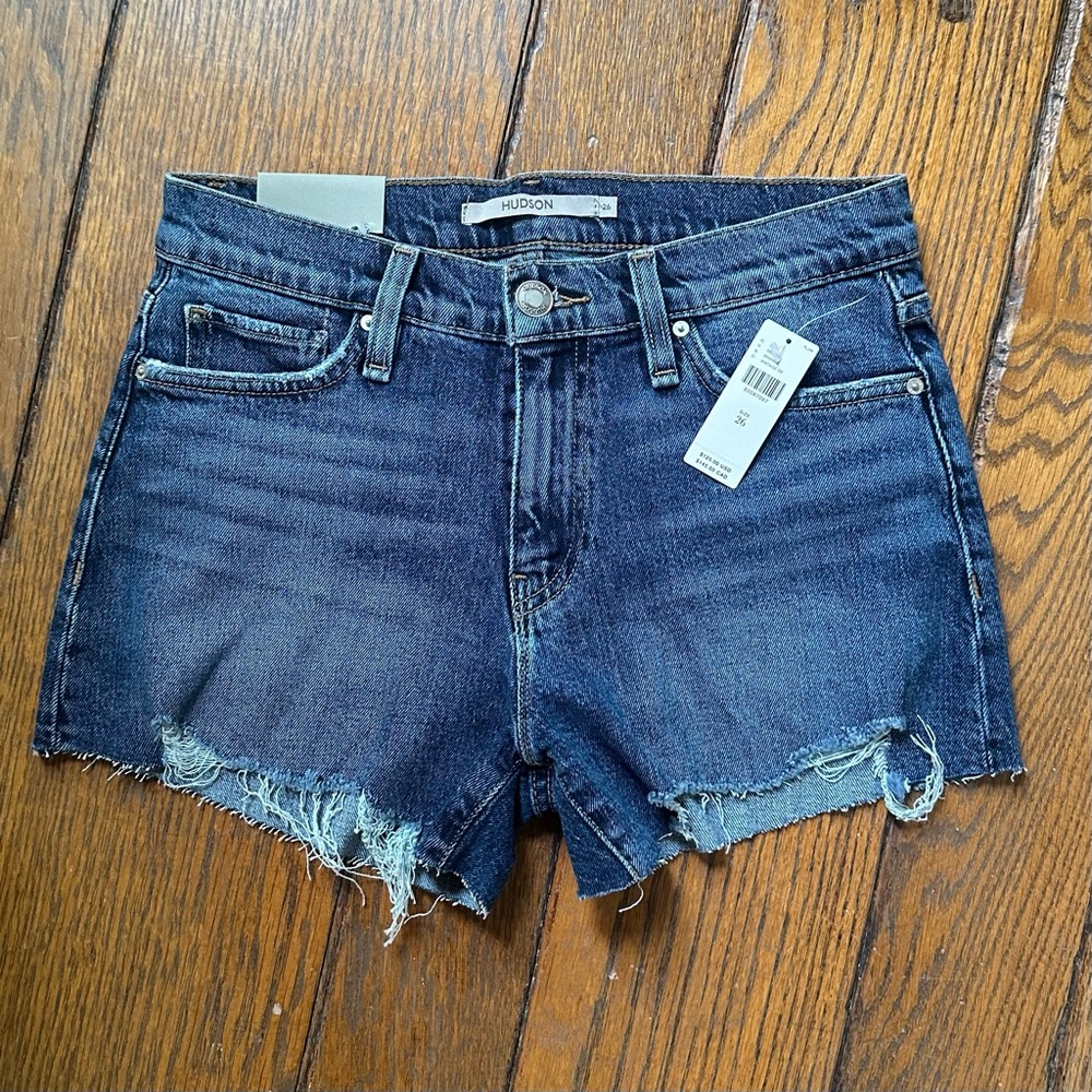 NWT - Hudson Gemma Mid Rise Denim Shorts - Size 26